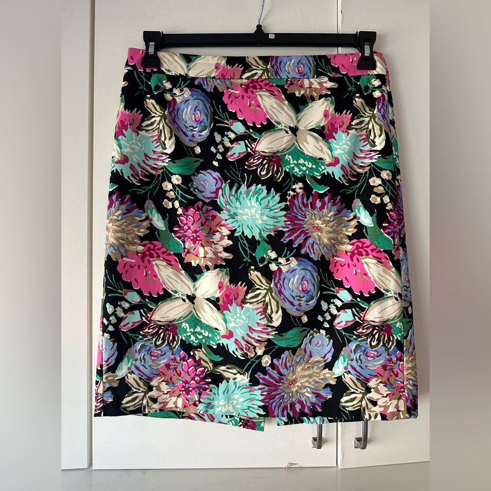 🌸 J.Crew Floral Pencil Skirt Size 4 Cotton Stretch